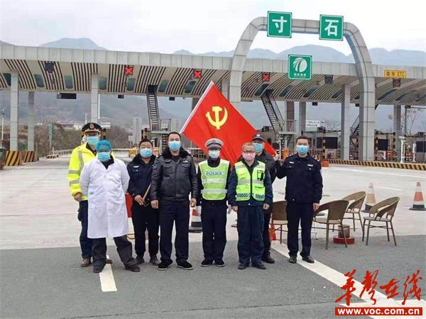 1581154647759373.jpg 8104fdc7cfb16272348216181bddffd.jpg