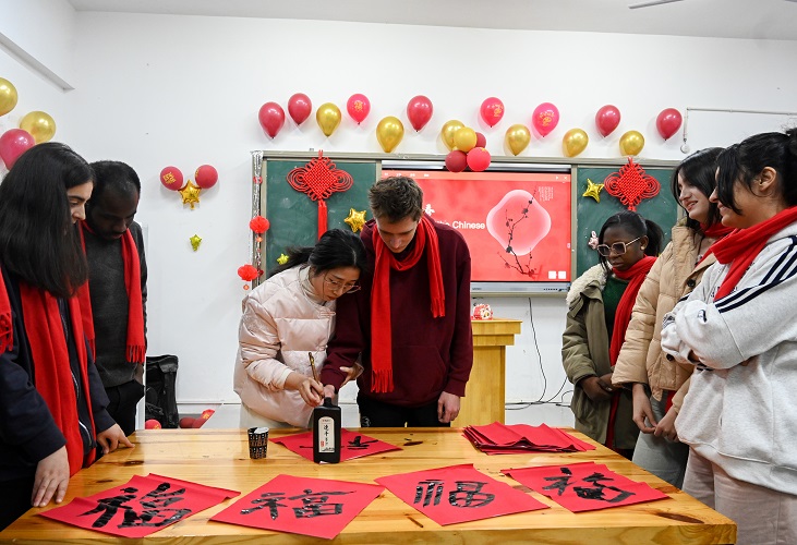 胸怀世界，做中非友谊的使者——湖南城市学院探索国际中文教育高质量发展路径|湖南日报