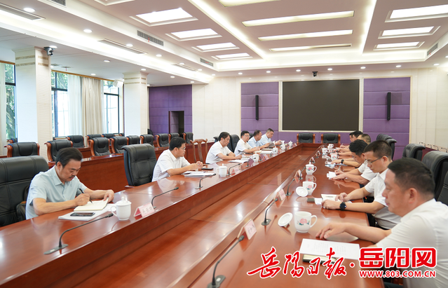 快讯|曹普华与来岳考察的五矿二十三冶高层会谈