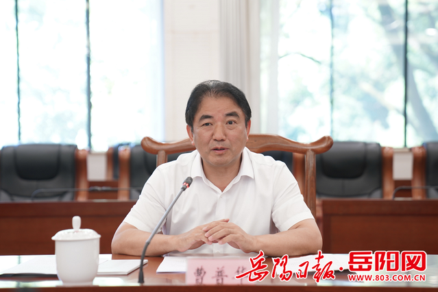 快讯|曹普华与来岳考察的五矿二十三冶高层会谈