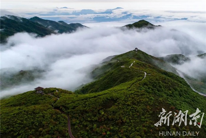 “岳”游“岳”美④｜云端之上，尽是祈福的