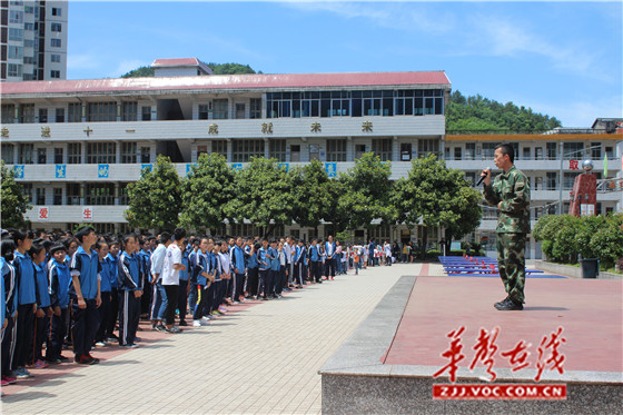 桑植县消防部门积极开展防灾减灾消防宣传“进学校”活动（4）.jpg