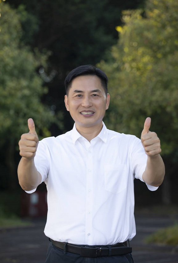 一朝有幸来炎陵 一生无悔不虚行——访炎陵县委书记尹朝晖