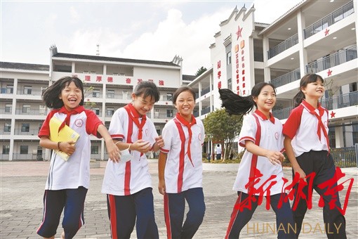 实施科教兴国战略 强化现代化建设人才支撑——湖南代表团代表热议党的二十大报告之三